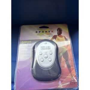 Digital Radio AM FM with Sport Armband and Earbuds Black Silver GPX New NIP
